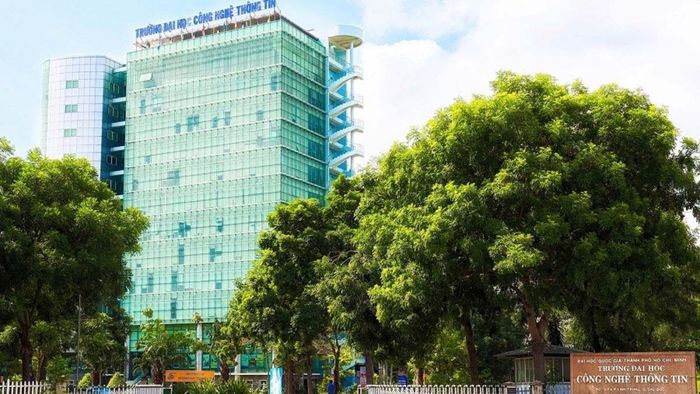 Đại học Công nghệ Thông tin TPHCM là ngôi trường đào tạo công nghệ uy tín với điểm chuẩn cao nhất hiện nay