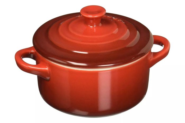 le creuset stoneware mini round cocotte
