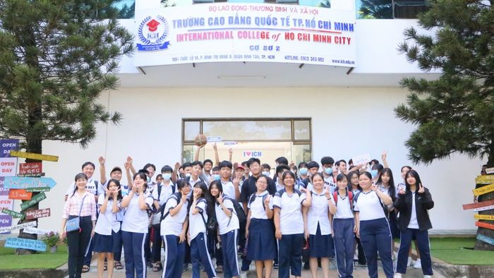 Cao đẳng Quốc tế TP.HCM là một trong những trường cao đẳng quốc tế hàng đầu