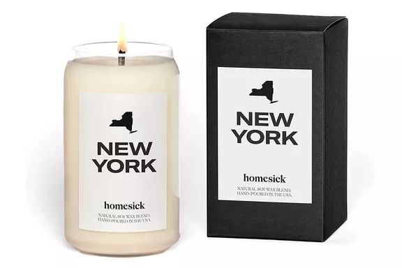 Homesick Premium Scented Candle, New York - Fragrance Notes of Apple Peel, Nutmeg, Clove, 13.75 oz, 60-80 Hour Burn, Natural Soy Blend Candle for Home Decor, Relaxing Ambiance...