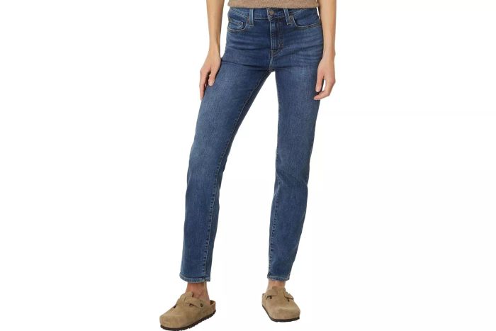Levi's Women's 724 High Rise Straight Jeans (Also Available in Plus Sizes)