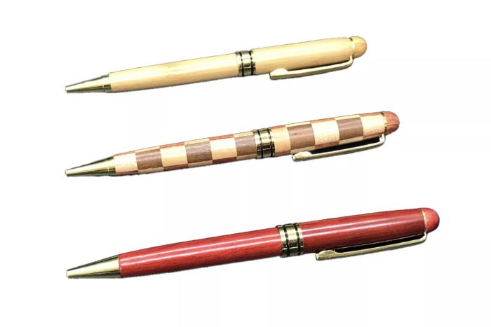 Luca&rsquo;s Gift Engraved Wooden Pens