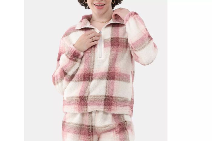 A half-zip pullover that's perfect for casual wear, offering both warmth and a trendy look.