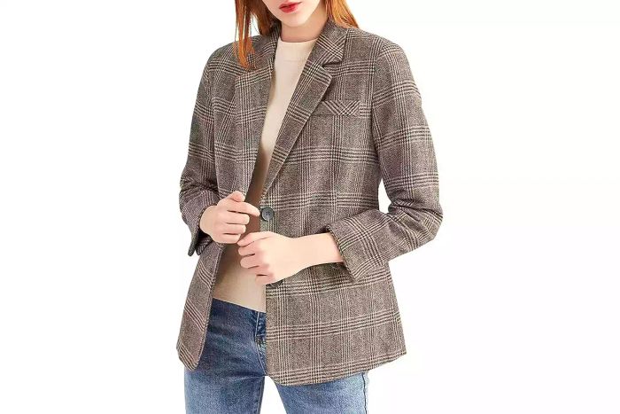 Amazon Ebossy Women's Notch Lapel 2-Button Boyfriend Blazer