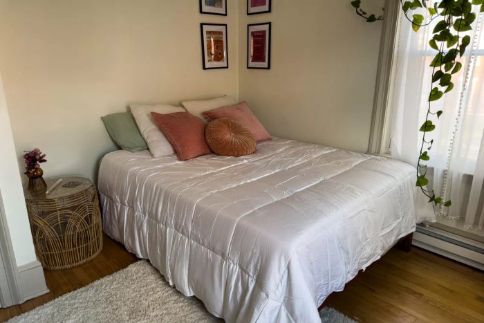 The Sijo Clima Tech TempTune Comforter laid out on a bed