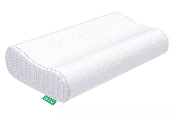 The Amazon UTTU Sandwich Pillow offers a unique sleep experience, with a design that promotes optimal neck support and airflow. It's crafted to mold to your neck's natural shape, providing much-needed spinal alignment and pressure relief.