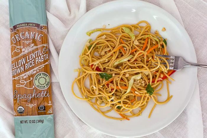Organic Yellow Lentil & Brown Rice Spaghetti is a delicious and healthy alternative to traditional pasta. It’s made from simple, wholesome ingredients, offering a gluten-free option that still delivers the satisfying texture of regular spaghetti.