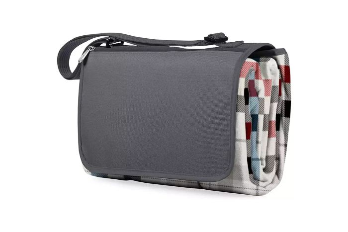 Oniva Blanket Tote