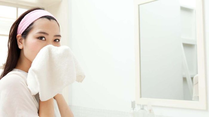 Forget about makeup removers; your everyday facial cleanser can effectively remove makeup when applied to dry skin.