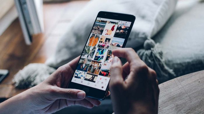 A Step-by-Step Guide to Crafting Multi-Image Panoramas for Instagram