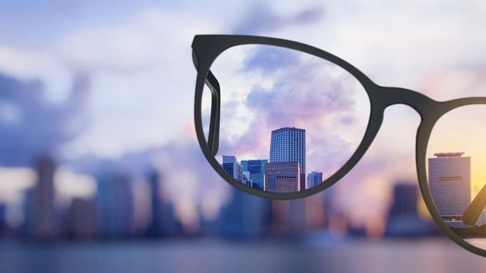 Conducting an Online Eye Examination