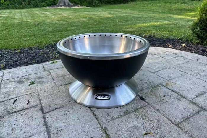 The Cuisinart COH-800 Cleanburn Smokeless 24 Inch Fire Pit shown before use