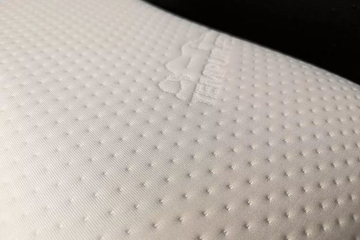 A detailed view of the texture on the Tempur-Pedic TEMPUR-Symphony Pillow