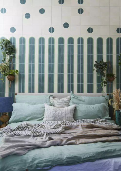 accent wall with structural design