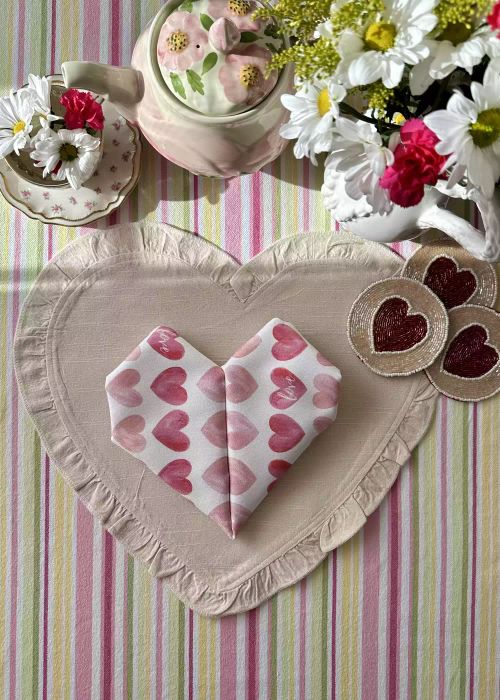 heart-shaped napkin fold
