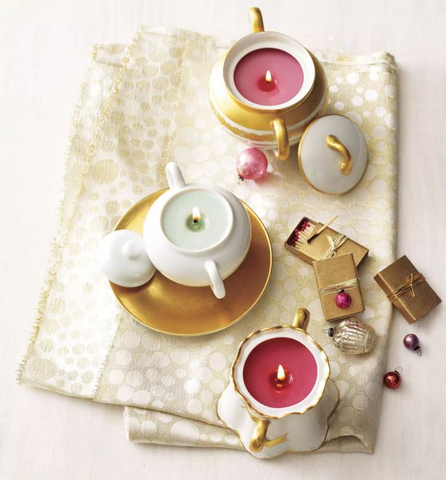 Handmade Christmas gifts, festive holiday present ideas - Sugar-Bowl Candles