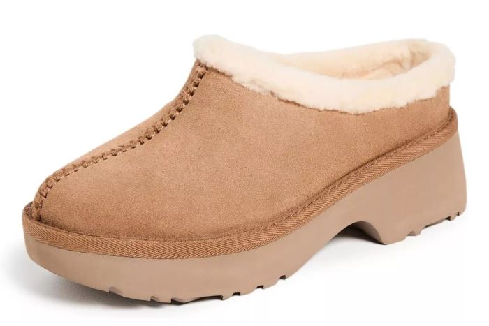 Amazon UGG Women's New Heights Cozy Clog