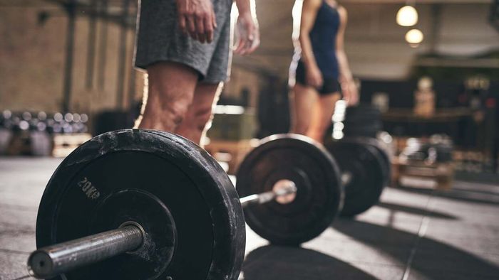 How to Take Part in a Group Fitness Class on Your Own