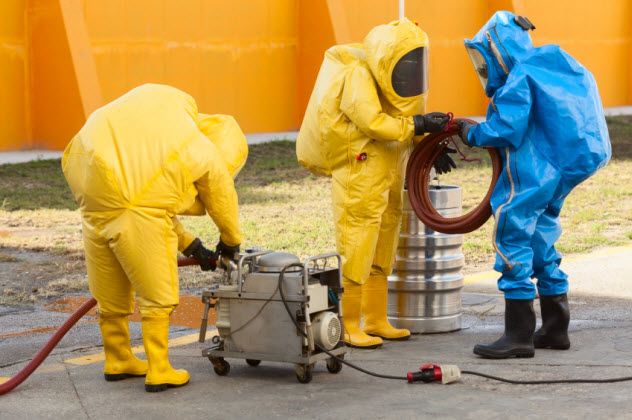 5-hazmat-team_000031437558_Small
