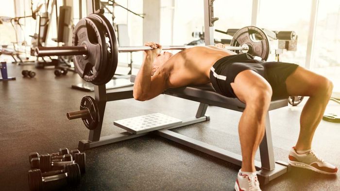 If the thought of lifting heavy barbells intimidates you, you're not alone. Until you gain some experience, both in lifting and observing others, the idea of a barbell crashing down on you can be a little nerve-wracking. However, once you understand what happens when you fail, the fear diminishes. Let’s go through the process step by step.