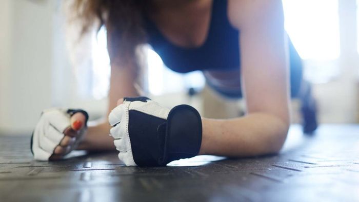 Why Planking is Essential Before Squats or Deadlifts