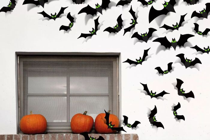 MISS FANTASY Halloween Decorations - Bats Wall Decor Large Glow Eyes 3D Halloween Plastic Bats Halloween Party Decorations Supplies Halloween Decor
