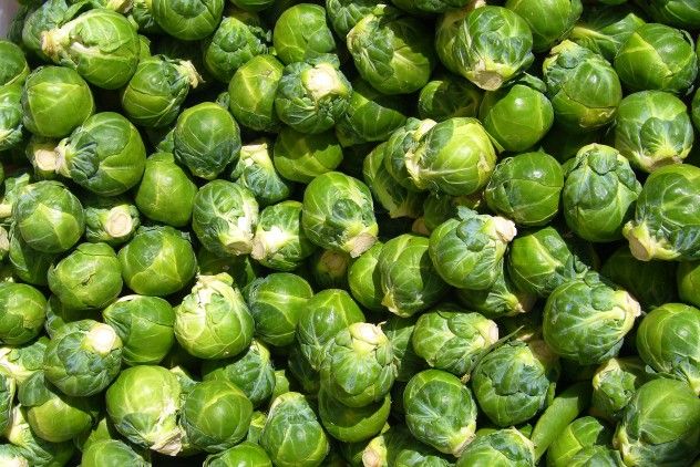 brussel-sprouts-with-mushrooms-almonds17-e1345729581635