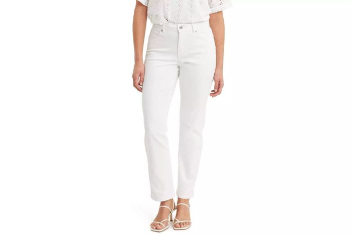 Levi's Women's Classic Straight Jeans (Also Available in Plus Sizes)