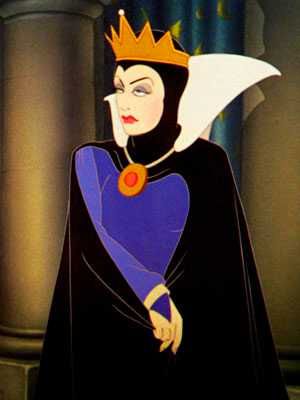 Julia-Roberts-Is-The-Evil-Queen