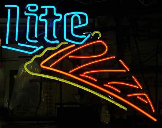 220735010 Dd55A2899A Z