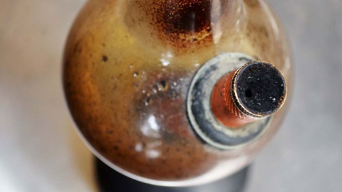 Step-by-Step Instructions for Maintaining Your Bong and Similar Devices