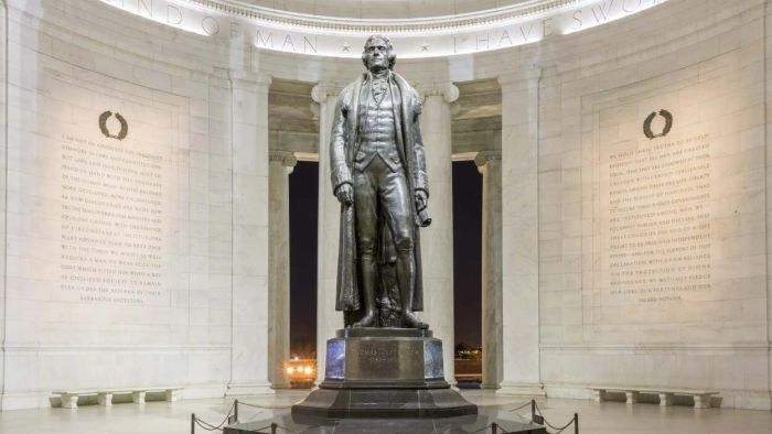 It’s time to give the Jefferson Deadlift a try!