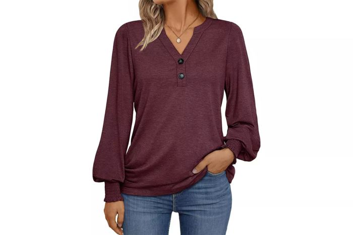AUTOMET Women's V-Neck Long Sleeve Shirt