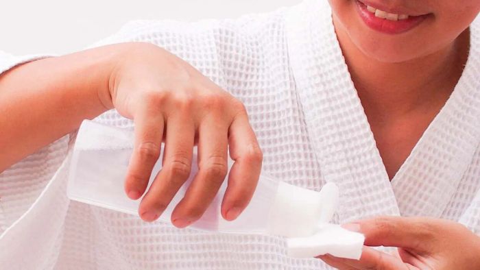 DIY Chemical Peels: A Risky Decision