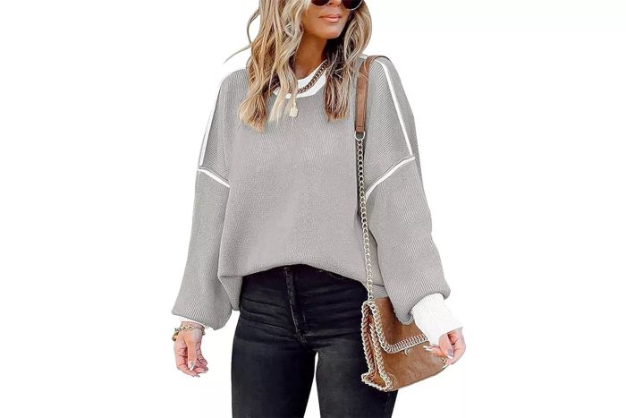Discover the Amazon ETCYY Women’s Oversized Sweaters, a perfect addition to your fall wardrobe.