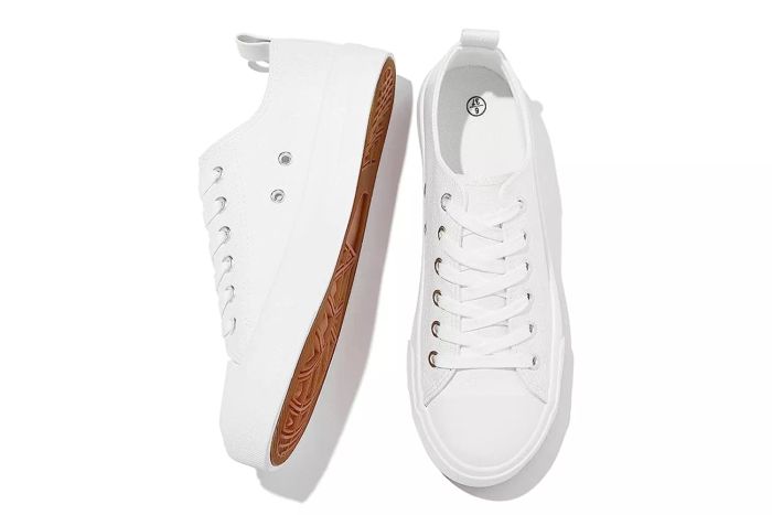 Explore the Amazon PD Fracora Women's PU Leather Tennis Shoes, the perfect blend of comfort and style for everyday wear.