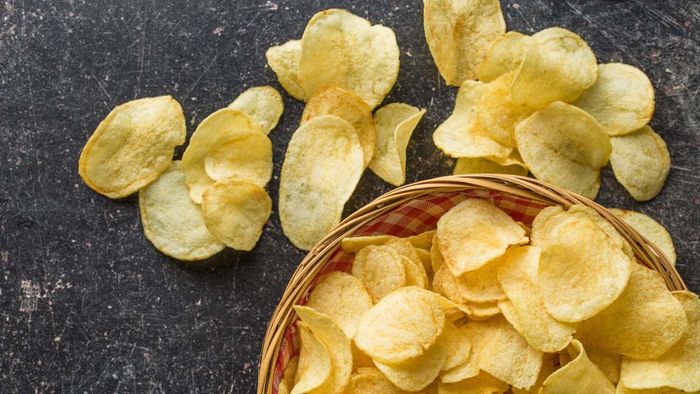 Is it possible for consuming solely junk food to lead to blindness?
