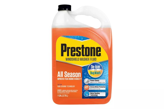 Amazon Prestone Deluxe 2-in-1 Windshield Washer Fluid is formulated to deliver both cleaning and de-icing functions, perfect for keeping your windshield clear during cold weather. It provides excellent performance in winter conditions.