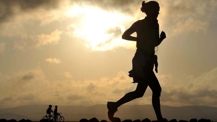 How to Stay Committed and Keep Moving Forward