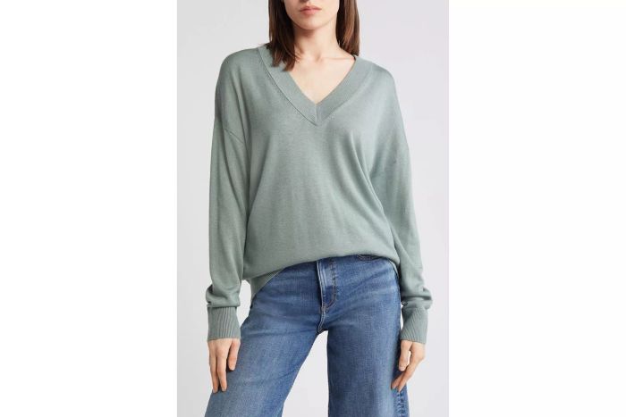 v-neck pullover sweater