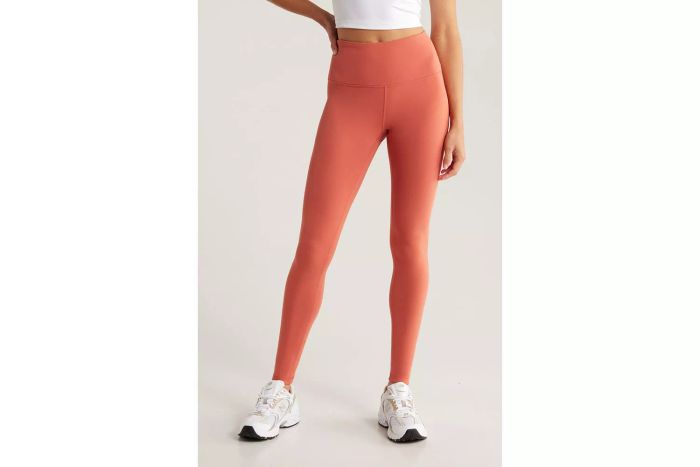 high-waisted leggings