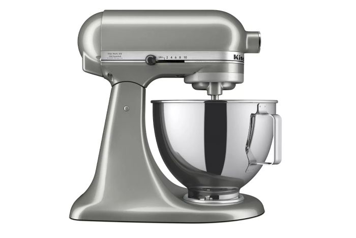 KitchenAid Deluxe 4.5 Quart Tilt-Head Stand Mixer in Contour Silver