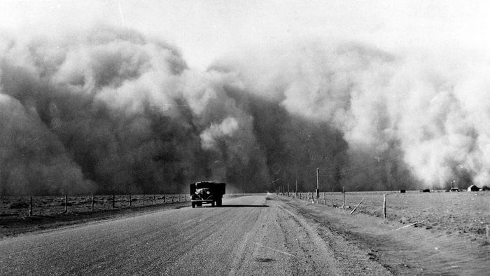 Dust storms in the Great Plains