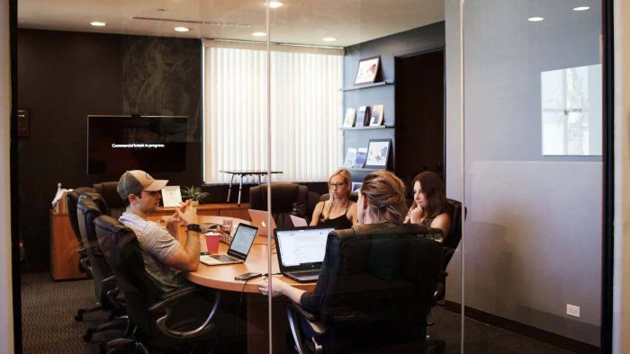 Leave That Stuffy Room Behind for a More Productive Meeting