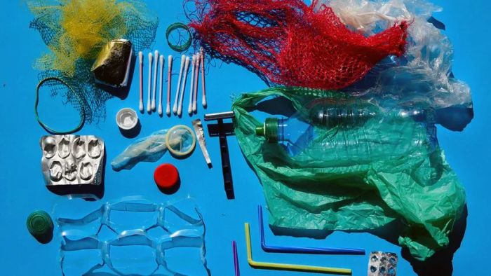 disposable plastics