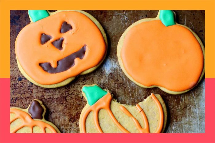 pumpkin-flavored cookies