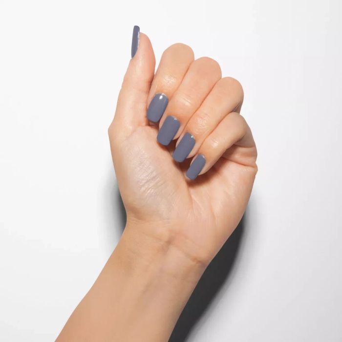 fall-nail-colors-Gelish Soak-Off Gel Polish in Clean Slate