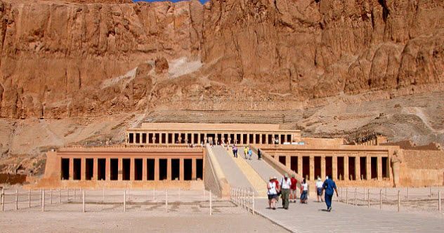 10-hatshepsut-mortuary-temple