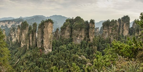 1 Zhangjiajie Huangshizhai Wulingyuan Panorama 2012