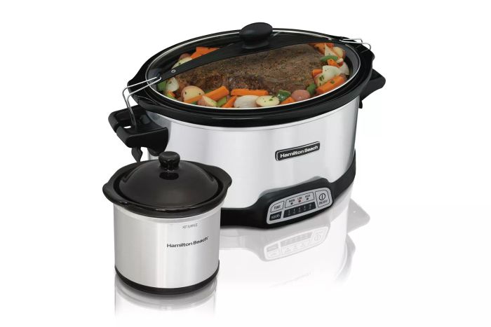 slow cooker featuring a party dipper
